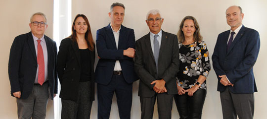 El Consell de Col·legis de Metges de Catalunya (CCMC) s’ha reunit avui en sessió plenària amb el conseller de Salut, Manel Balcells
