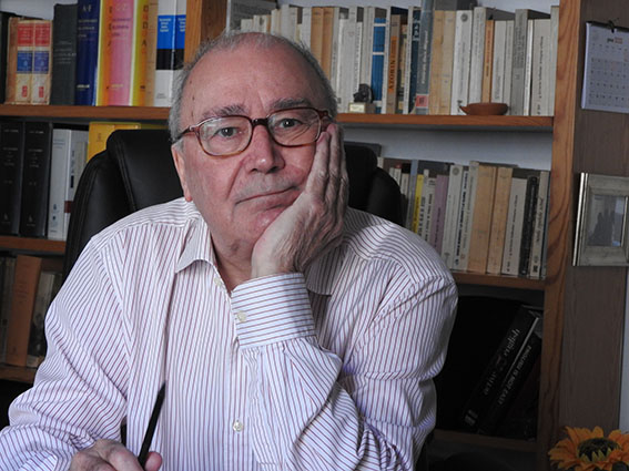Dr. Javier Bueno Aribayos